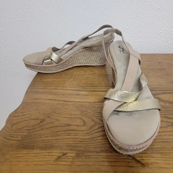 #20 NWOB Soft Walk Tan Platform Slingback Sandals 10.5N - Picture 2 of 16